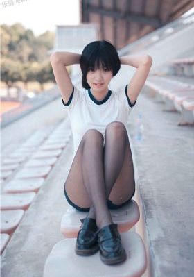 年轻的嫂子1电影_BD英语电影在线看